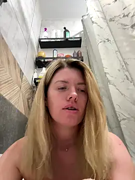 Snapshot of Rebeka_marvel chatting on October 13, 10:28 am Rebeka marvel online show from October 13, 10:28 am