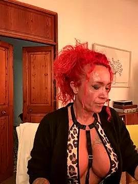 Hotmilfhamburg1 online show from November 14, 5:44 am