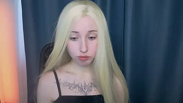 YukiMisa online show from February 7, 8:55 am