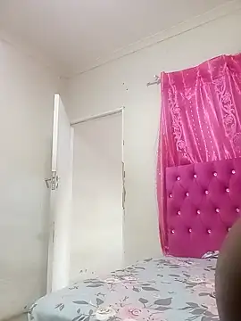 SexyBootie online show from December 16, 1:15 pm