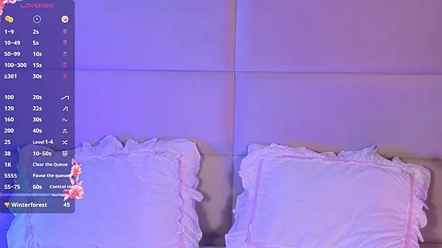 CarolaineMyers online show from January 12, 6:26 pm