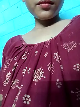 bristy 900 online show from September 13, 1:33 pm