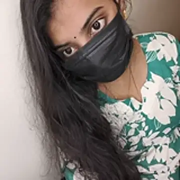 Snapshot of Telugu_sweet_couple_345 chatting on October 23, 11:42 am Telugu sweet couple 345 online show from October 23, 11:42 am