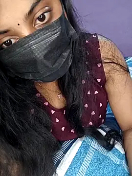 Snapshot of Telugu_sweet_couple_345 chatting on December 14, 10:26 pm Telugu sweet couple 345 online show from December 14, 10:26 pm