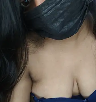 Snapshot of Telugu_sweet_couple_345 chatting on November 14, 11:19 pm Telugu sweet couple 345 online show from November 14, 11:19 pm