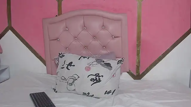 Mia Wilsom online show from November 14, 11:58 am