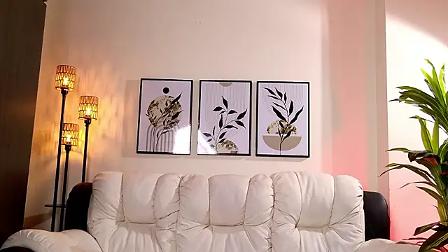 Violeta Foxz online show from February 26, 8:53 pm