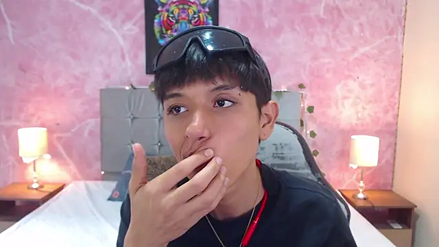 MAXIMILIANO  HOT online show from September 18, 6:11 pm