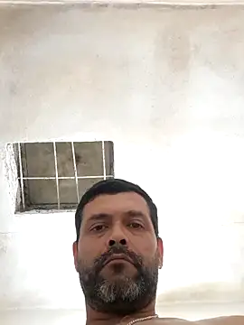 Snapshot of pittivm chatting on December 17, 12:15 am pittivm online show from December 17, 12:15 am