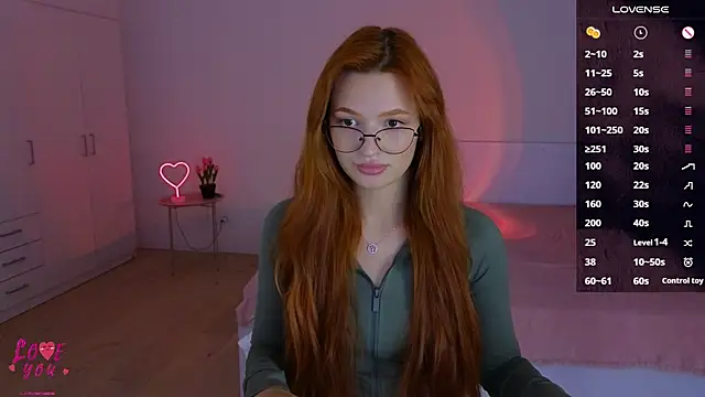 Snapshot of CuteAriel7 chatting on October 14, 3:23 pm CuteAriel7 online show from October 14, 3:23 pm