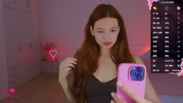 Snapshot of CuteAriel7 chatting on June 2, 4:29 pm CuteAriel7 online show from June 2, 4:29 pm