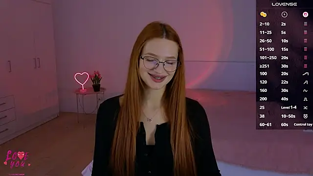 Snapshot of CuteAriel7 chatting on October 9, 3:34 pm CuteAriel7 online show from October 9, 3:34 pm