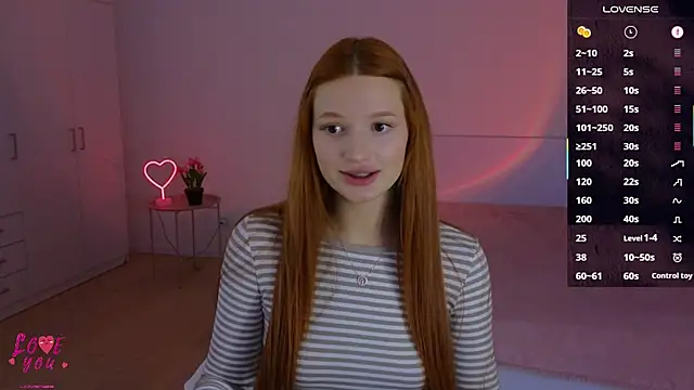 Snapshot of CuteAriel7 chatting on October 3, 4:19 pm CuteAriel7 online show from October 3, 4:19 pm