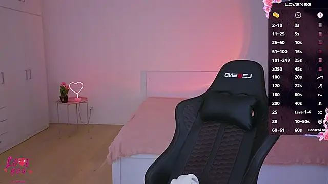 CuteAriel7 online show from January 14, 4:32 pm