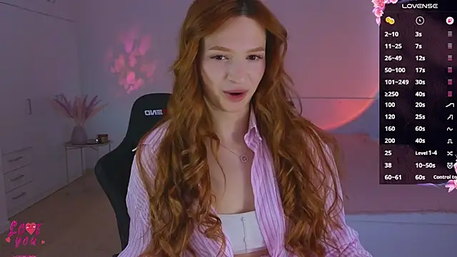 Snapshot of CuteAriel7 chatting on May 18, 2:44 pm CuteAriel7 online show from May 18, 2:44 pm