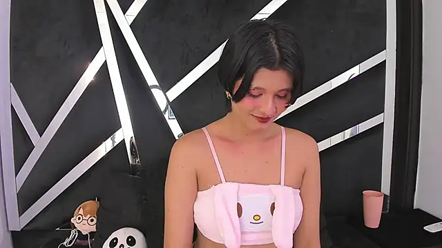 natsumiht online show from November 29, 4:45 am