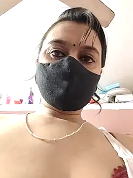 Snapshot of nice_touch9733 chatting on November 11, 3:40 pm nice touch9733 online show from November 11, 3:40 pm