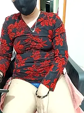 Snapshot of nice_touch9733 chatting on November 14, 4:32 pm nice touch9733 online show from November 14, 4:32 pm