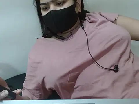 Nataliya Singh online show from April 14, 1:05 pm