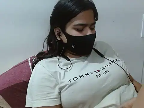 Nataliya Singh online show from March 3, 2:02 pm