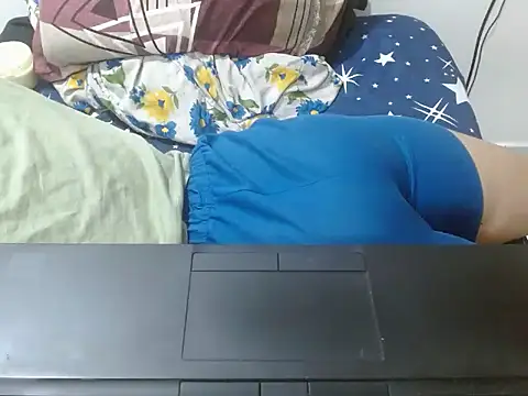 Nataliya Singh online show from February 17, 1:03 am