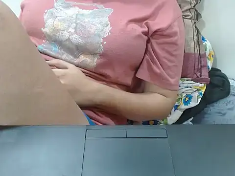 Nataliya Singh online show from February 2, 6:18 pm