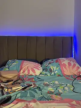 AYTANA CORBERO online show from October 17, 7:59 pm