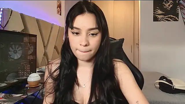 AYTANA CORBERO online show from October 5, 9:16 pm