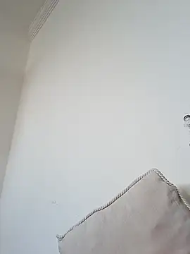 LPdusexo online show from February 2, 4:28 pm