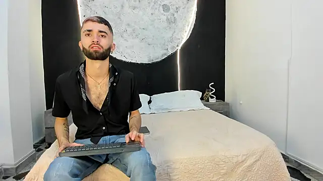 marcoAndMathew online show from October 16, 1:08 pm
