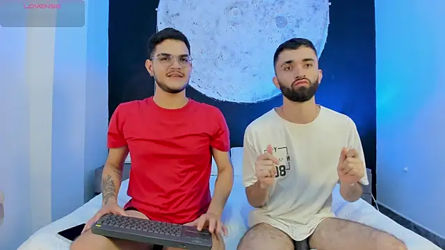 marcoAndMathew online show from September 24, 12:33 pm