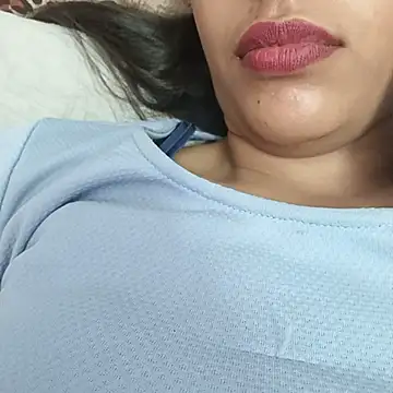 DesiSimran09 online show from October 31, 5:20 pm