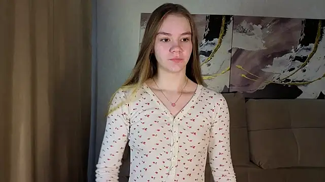 Snapshot of Angel_oci chatting on November 15, 1:48 pm Angel oci online show from November 15, 1:48 pm