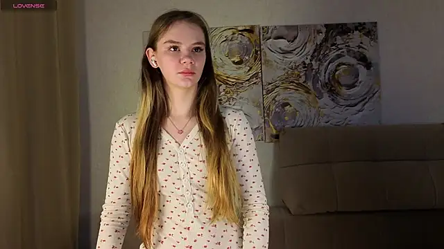 Snapshot of Angel_oci chatting on November 22, 2:05 pm Angel oci online show from November 22, 2:05 pm