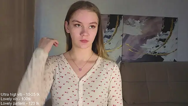 Snapshot of Angel_oci chatting on October 29, 2:16 pm Angel oci online show from October 29, 2:16 pm