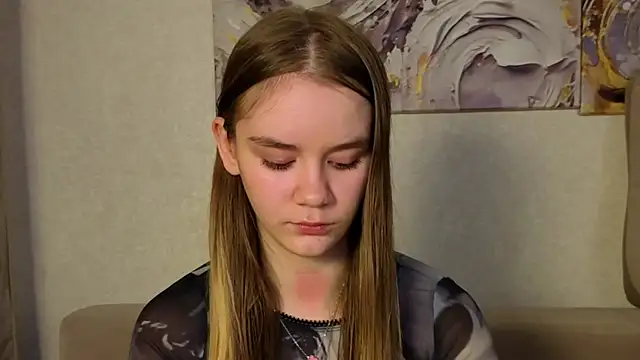 Snapshot of Angel_oci chatting on December 2, 2:30 pm Angel oci online show from December 2, 2:30 pm