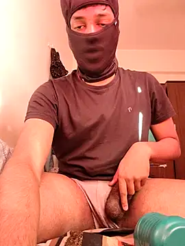 adro125 online show from December 20, 9:45 am