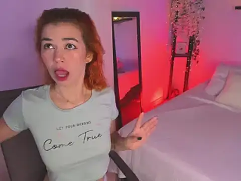 selene boyer online show from November 12, 6:45 pm