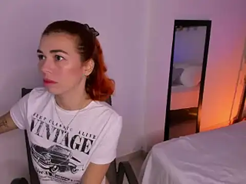 selene boyer online show from October 29, 9:58 pm