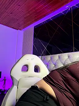 im bunny   online show from January 15, 11:35 am