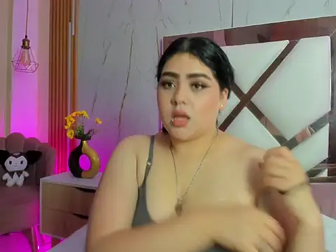 im bunny   online show from March 4, 11:18 am