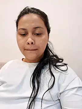 Alessandraa- online show from February 5, 4:19 am