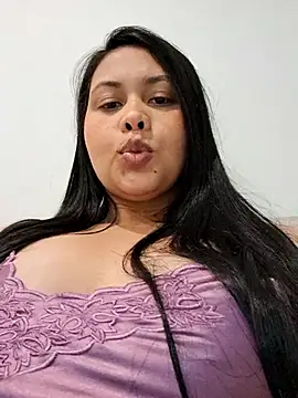 Alessandraa- online show from December 3, 5:19 am