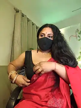 Snapshot of Indian_queen007 chatting on May 8, 6:45 pm Indian queen007 online show from May 8, 6:45 pm