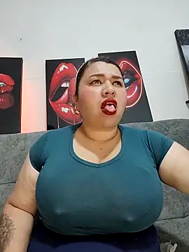 SafiroFer online show from December 17, 9:09 pm