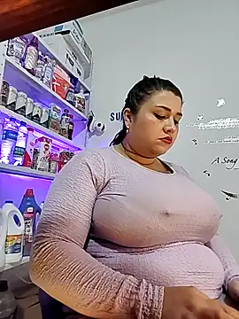 Snapshot of SafiroFer chatting on December 3, 9:14 pm SafiroFer online show from December 3, 9:14 pm