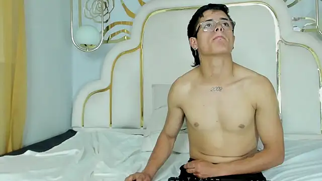 midnightlust vc online show from January 10, 2:34 pm