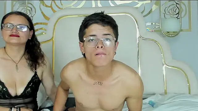 midnightlust vc online show from October 25, 7:40 am