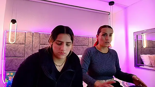 Dakota Megan 69 online show from December 19, 3:47 pm