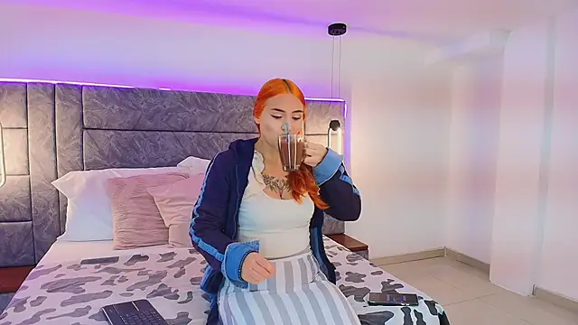 Dakota Megan 69 online show from April 15, 1:15 pm